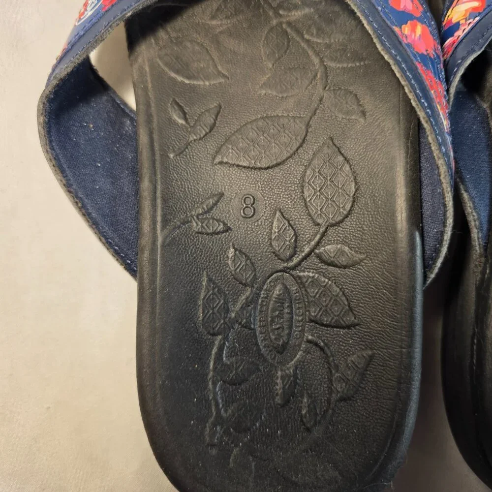 Dr. Scholl's Men's Slip-On Sandals Flip Flops Black Size 8 Hawaiian Flowers